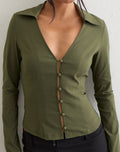 Anika V Shirt in Stretch Tailoring Khaki