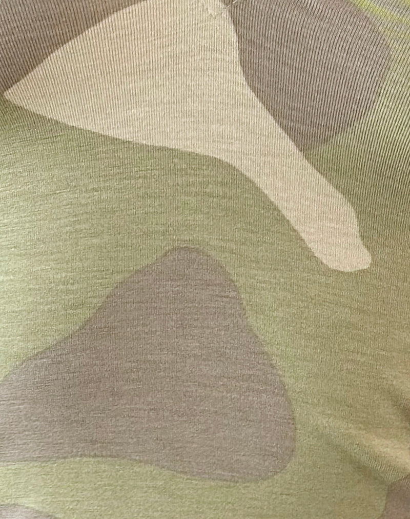 Ciel Deep V Quarter Sleeve Top in Blurry Camo Khaki
