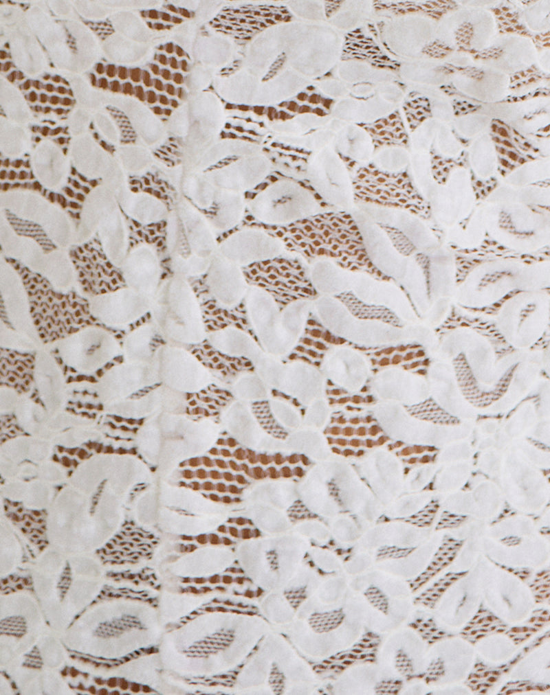 Dainy Plunge Halterneck Top in Lace White