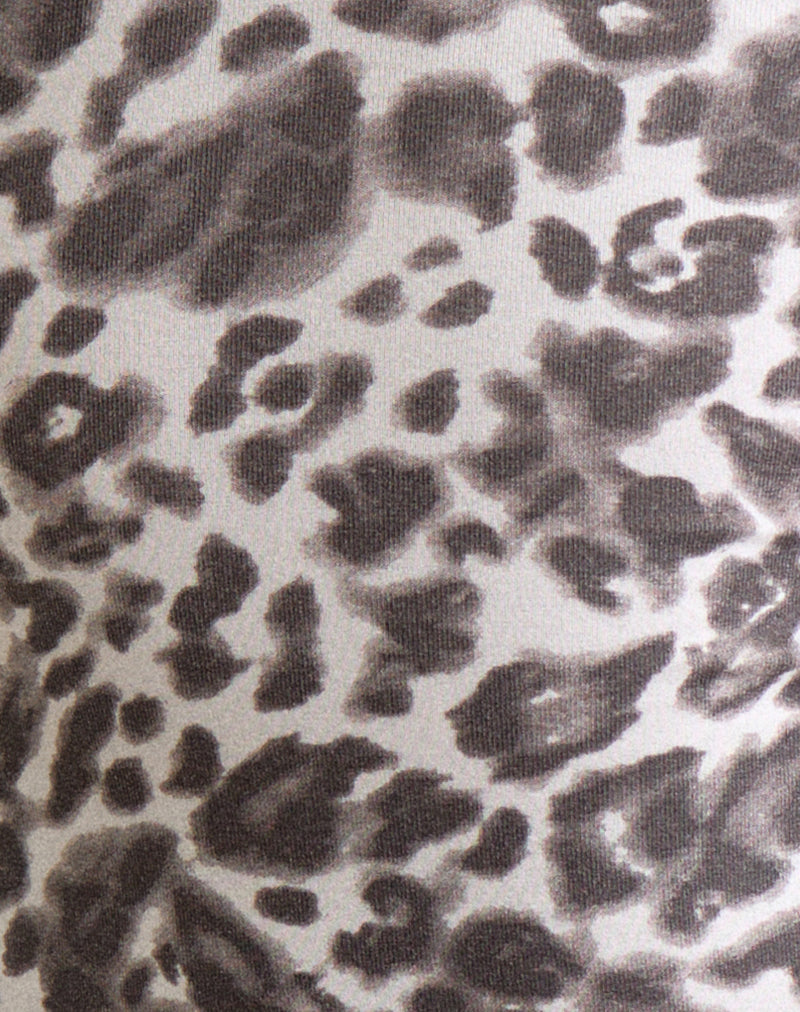 Emberly Plunge Top in Blurry Leopard