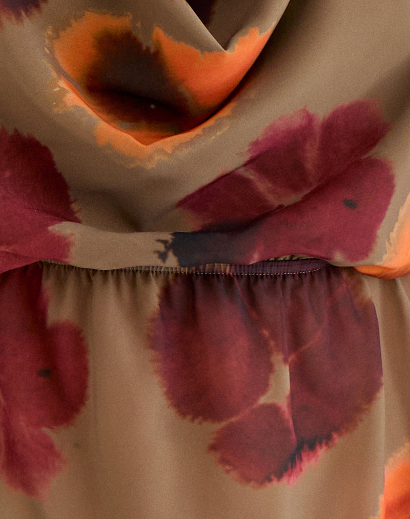 Mahda Top in Chiffon Petals Script Olive
