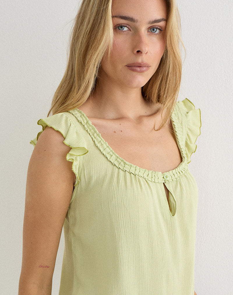 Merisso Scoop Neck Keyhole Top in Crinkle Pistachio